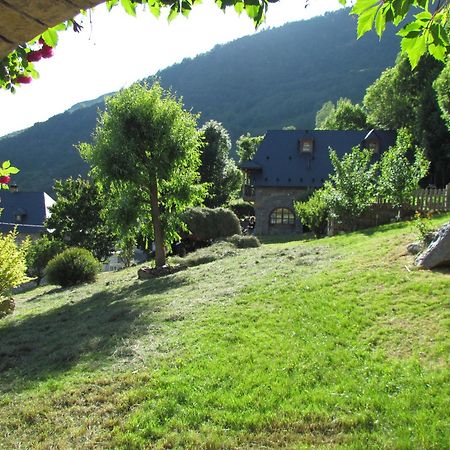 Casa Rural Fontamil Gistaín Exterior foto